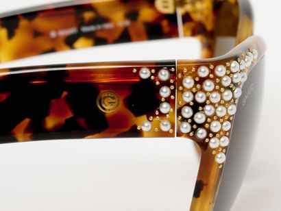 GALILEO
Lunettes de soleil.
