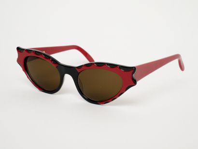 Robert La Roche - Autriche
Lunettes de soleil....
