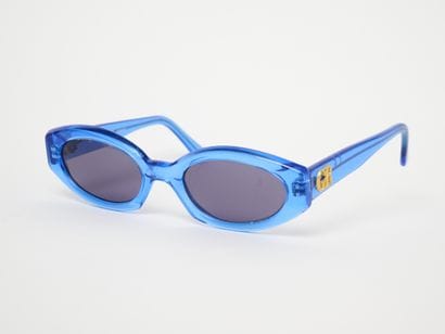 Georges RECH
Lunettes de soleil.
