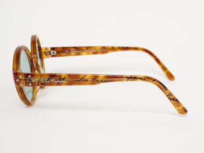 LES COPAINS
Lunettes de soleil.