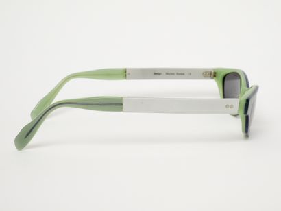 PRINCE
Lunettes de soleil.