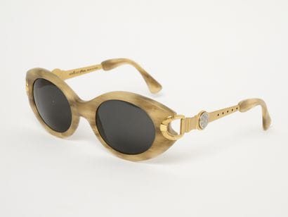 VENTURA
Lunettes de soleil.
