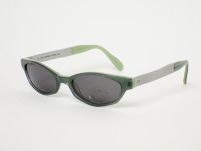 PRINCE
Lunettes de soleil.