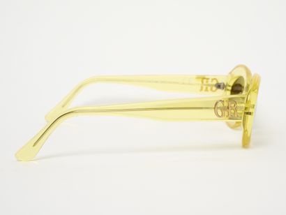 Georges RECH
Lunettes de soleil.