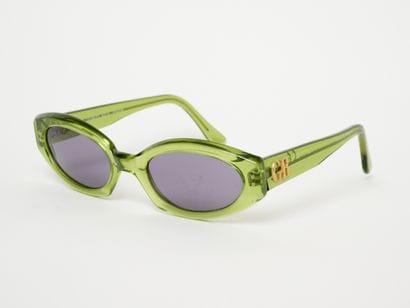 Georges RECH
Lunettes de soleil.