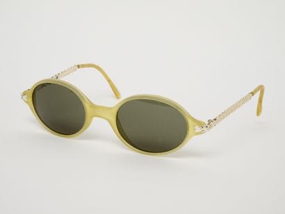 VENTURA
Lunettes de soleil.
