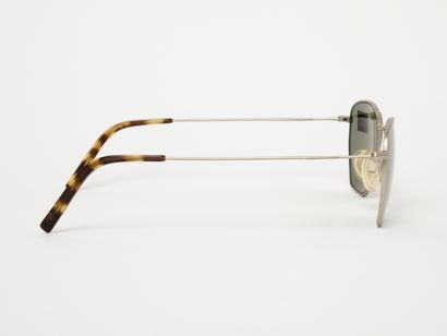 TRUSSARDI
Lunettes de soleil.