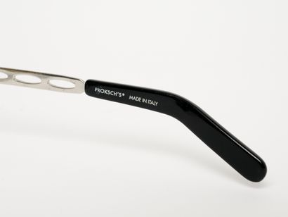PROKSCH'S
Lunettes de soleil.