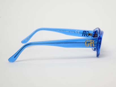 Georges RECH
Lunettes de soleil.