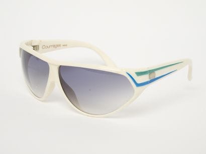 Courrèges - Paris
Lunettes de soleil. Sans...