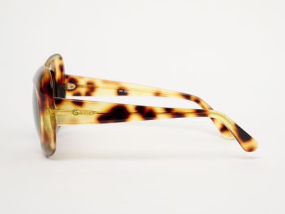 GALILEO
Lunettes de soleil.