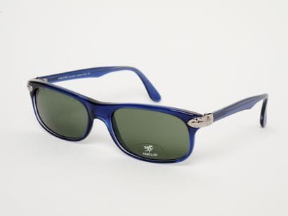 GUiDI
Lunettes de soleil.