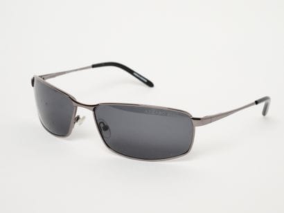 AZZARO
Lunettes de soleil. Sans écrin.