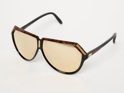 Courrèges - Paris
Lunettes de soleil. Sans...