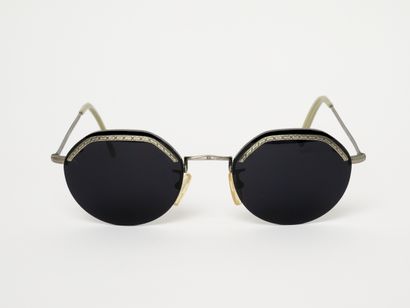 TRUSSARDI
Lunettes de soleil.