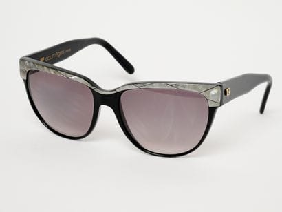 Courrèges - Paris
Lunettes de soleil. Sans...