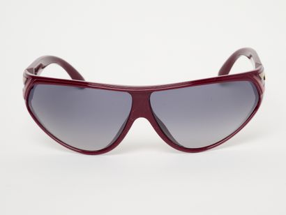 Courrèges - Paris
Lunettes de soleil. Sans...
