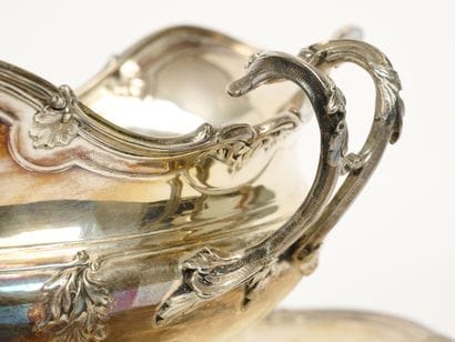 Orfèvrerie- France ca 1900 - Victor BOIVIN
Saucière....