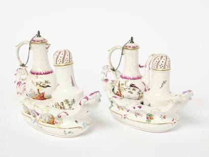 Höchst - Manufacture de porcelaine de Höchst
Huilier-Vinaigrier-Saupoudroirs...