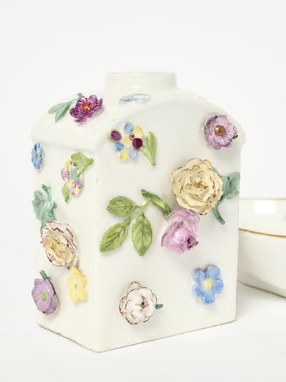 Meissen XVIIIe et XIXe - Porcelaine à décor...
