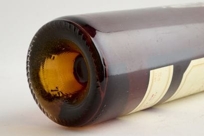 Vin - Château d'Yquem - Lur Saluces - 1990
1...