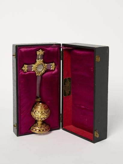 Catholica - Reliquaire Lignim Crucis
Croix-Reliquaire...