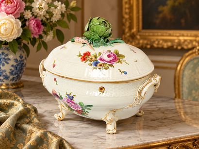 18th-century Germany - Ludwigsburg Porcelain...