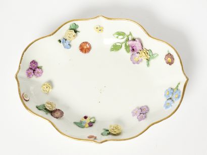 Meissen XVIIIe et XIXe - Porcelaine à décor...