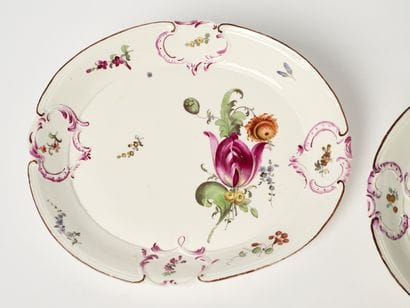 Hochst - Manufacture de porcelaine de Hochst
Paire...