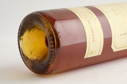 Vin - Château d'Yquem - Lur Saluces - 1990
1...