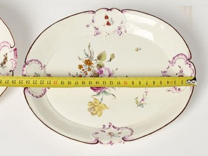 Hochst - Manufacture de porcelaine de Hochst
Paire...