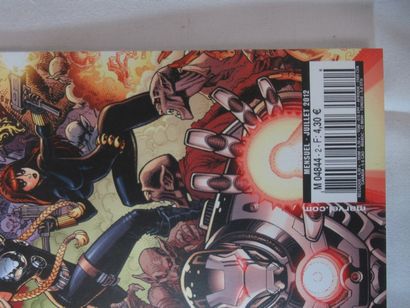 Lot de 15 comics. Dont Stranger et Marvel....