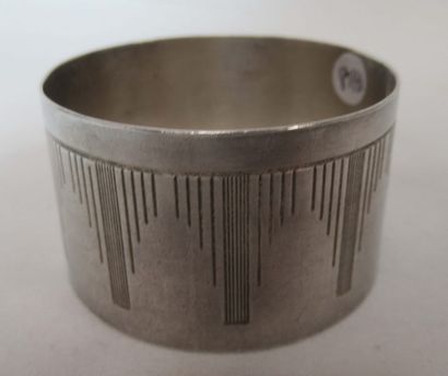 Rond de serviette en argent. Minerve. Gravé...