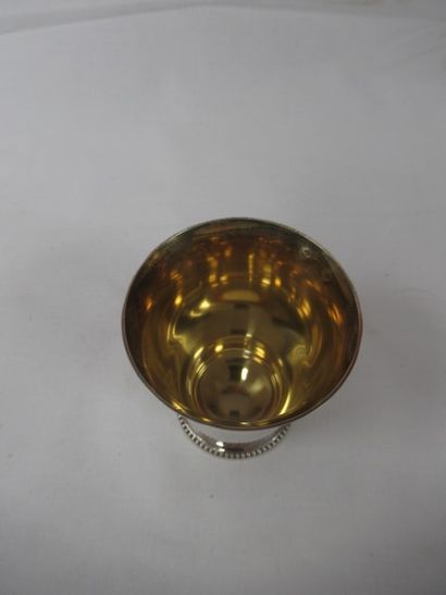 SAINT MEDARD Timbale en argent. Minerve....