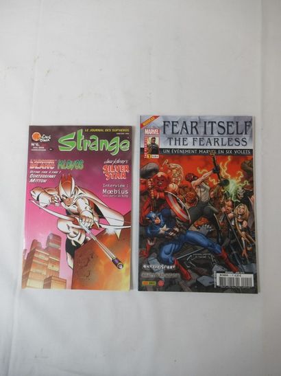 Lot de 15 comics. Dont Stranger et Marvel....