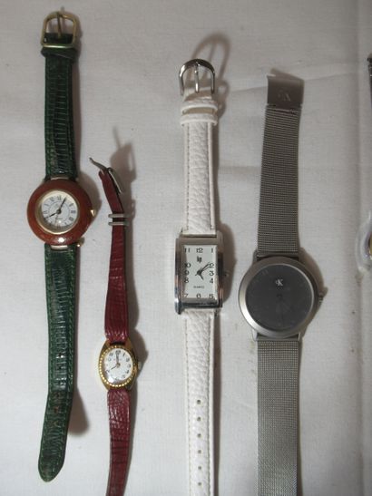 Lot de 11 montres (hommes et dames) en métal,...