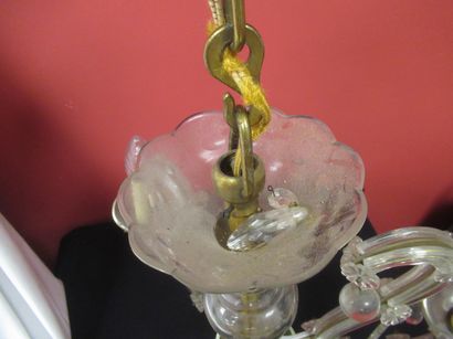 Petite suspension en verre et métal, dans...