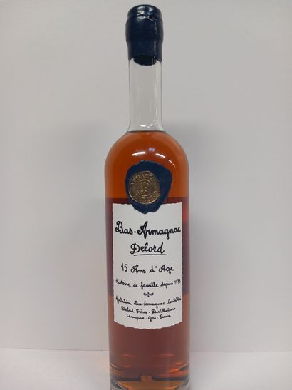 Flacon (70cl) de Bas-Armagnac 15 ans d'age...