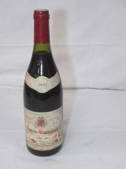 Bouteille de Vosne-Romanées, Jacques Cacheux...