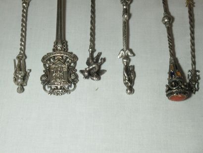 Lot de 6 petites cuillères décoratives en...