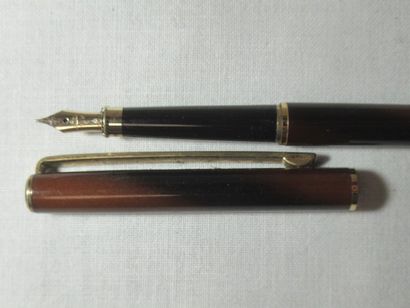 SAILOR Petit stylo plume, plume en or 18K....