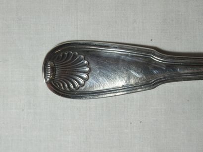 Louche en argent. Modèle Coquille. Minerve....