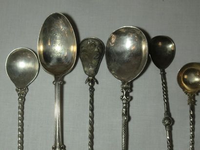 Lot de 6 petites cuillères décoratives en...