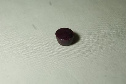 Rubis naturel, 6,54 carats. Avec son certificat...