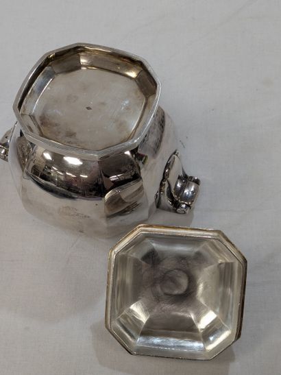 Sucrier en argent. Art déco. Minerve. Poids...