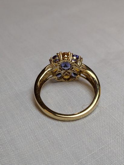 Bague en vermeil, sertie de tanzanites et...