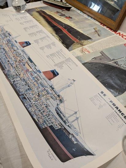 A collection on the theme of ocean liners,...