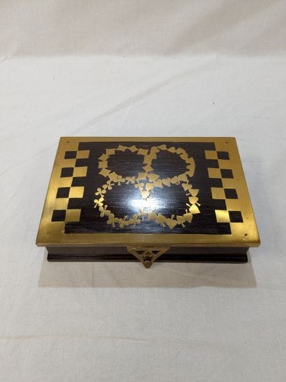Veneered wooden card game box with brass...