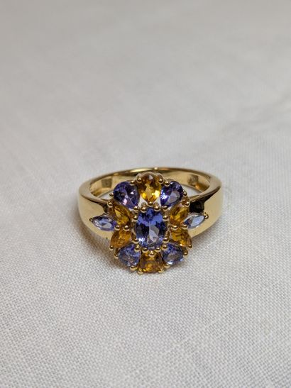 Bague en vermeil, sertie de tanzanites et...