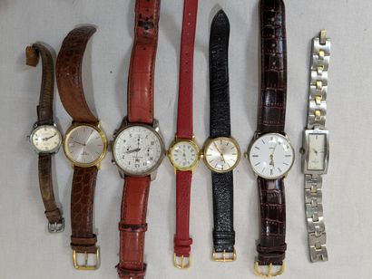 Lot de montres-bracelet en métal, verre et...